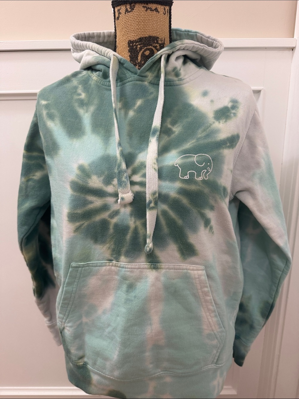 ivory ella Green Tie-Dye Hoodie with White Elephant Logo